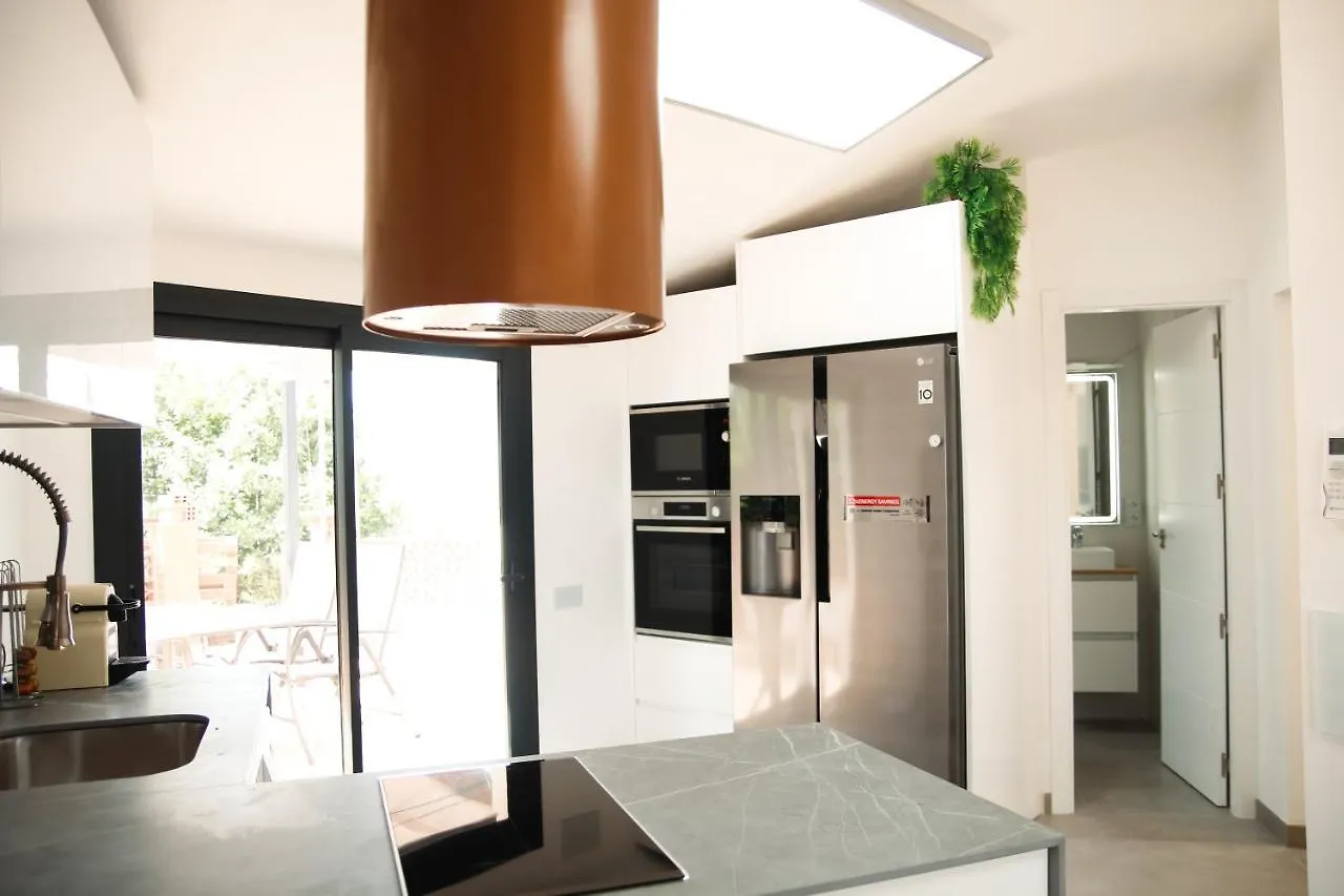 Suite Daltmar Canyelles Canyelles  Chalet Canyelles (Catalonia)